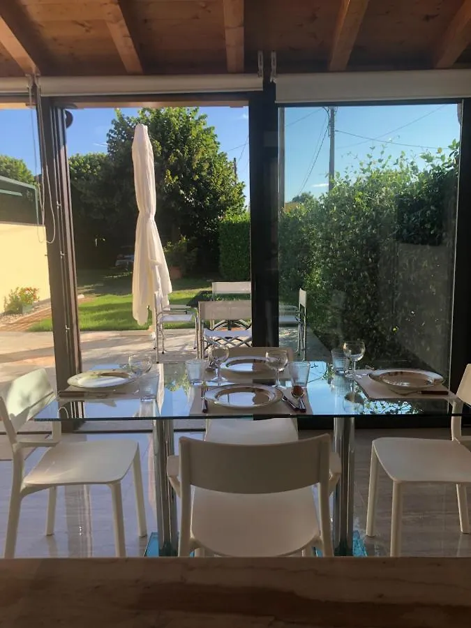 Luxury Vertical Open Space Sangiano