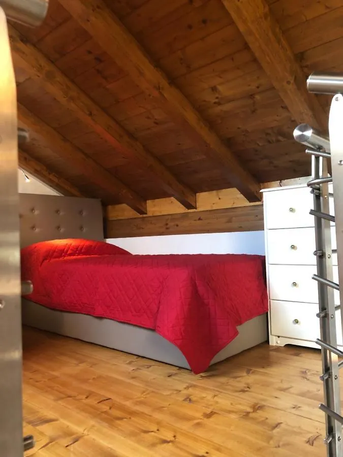 Vakantiehuis Luxury Vertical Open Space Sangiano